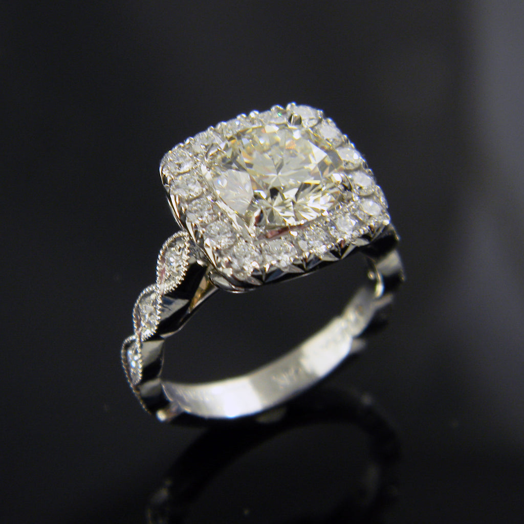 Natural 4.60 Ct. Cushion Cut Diamond U-Pave Engagement Ring F, VVS2 GIA  Platinum | eBay